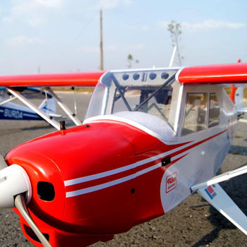Piper PA-22 Tri-Pacer 63in Wingspan