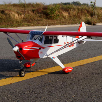 Piper PA-22 Tri-Pacer 63in Wingspan